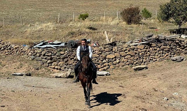Hamur Kaymakamı Mahir, köy ziyaretlerine devam ediyor