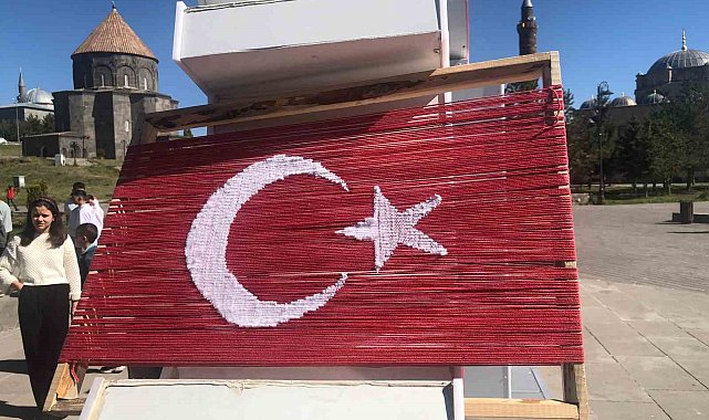Kars karma resim sergisi yoğun ilgi gördü