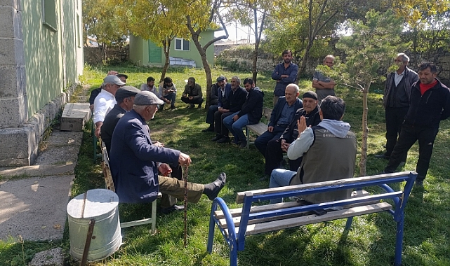 Kars’ta çiftçilere tarımda yeni dönem anlatılıyor