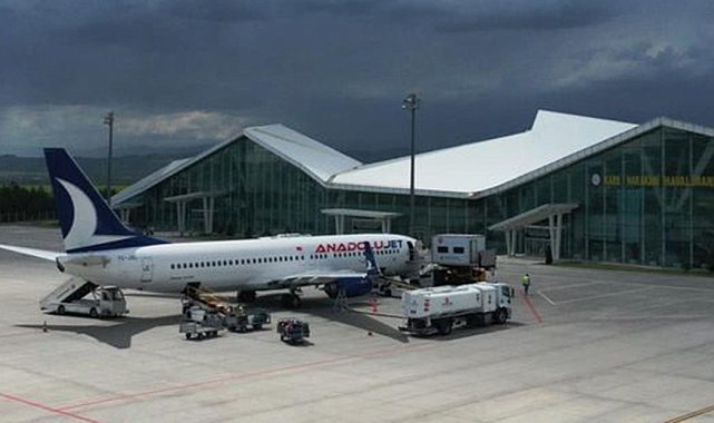 Kars&#039;ta Eylül ayında 46 bin 300 kişi uçtu