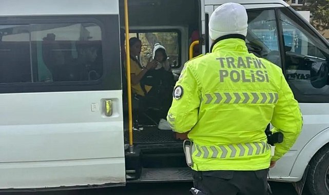 Kars'ta okul servisleri tek tek kontrol ediliyor