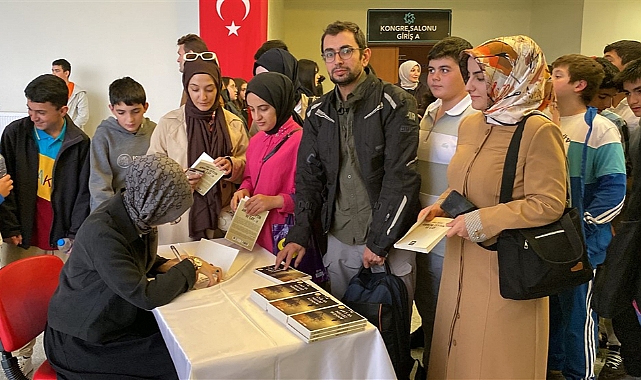 KAÜ’de yazar-okur buluşmaları düzenlendi