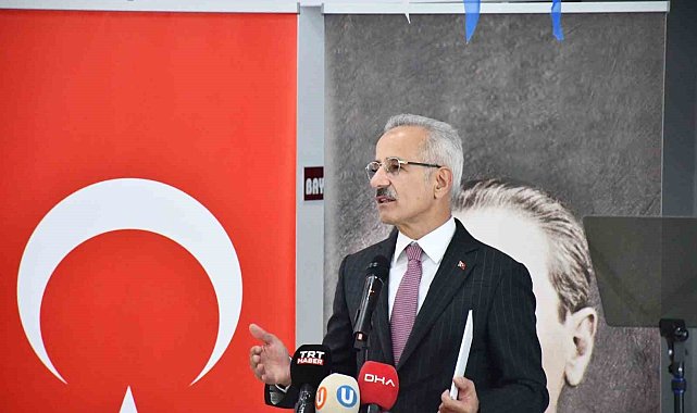 Bakan Uraloğlu: "22 yılda 277 milyar doların üstünde yatırım gerçekleştirdik"