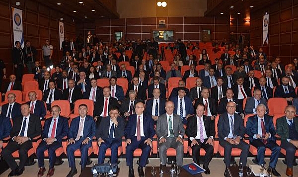 Rektör Kapu, "2030'a Doğru Türk Yükseköğretim Vizyonu" programına katıldı