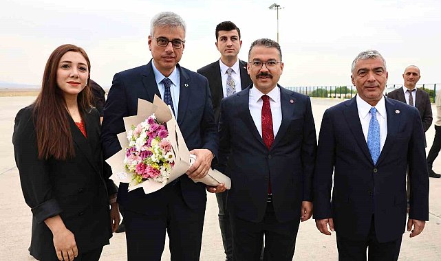 Sağlık Bakanı Prof. Dr. Kemal Memişoğlu, Iğdır'da