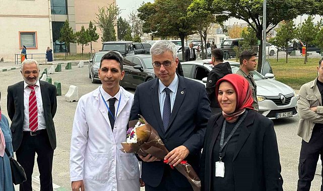 "Iğdır'da 400 yataklı hastanemizin yapımına çok yakında başlıyoruz"