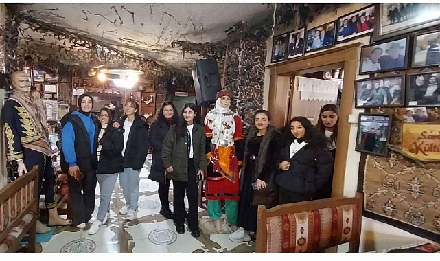 Sarıkamış Kültür Evi öğrencileri ağırladı