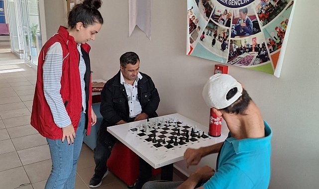 Tunceli'de engellilere yönelik satranç turnuvası