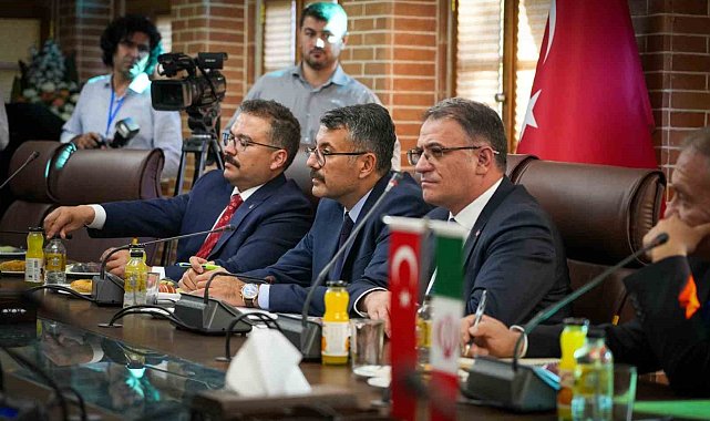 Türkiye İran Sınır İlleri Ekonomik İş Birliği toplantısı yapıldı