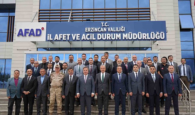 Türkiye Yüzyılında 1. Uluslararası Türk Diasporası Sempozyumu kapsamında toplantı düzenlendi