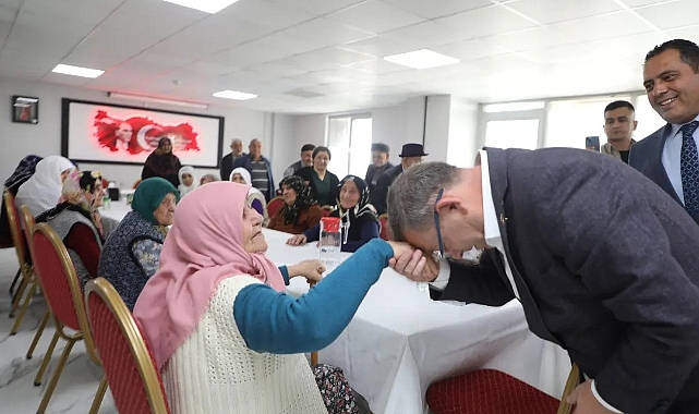 Vali Polat, Huzurevini ziyaret etti