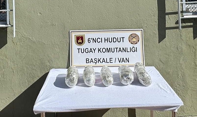 Van sınırında 3 kilo 786 gram uyuşturucu geçirildi