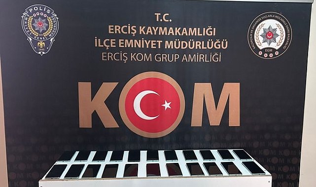 Van'da çok sayıda kaçak cep telefonu ele geçirildi