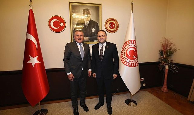 Vekil Koç, Gençlik ve Spor Bakanı Osman Aşkın Bak'ı Ziyaret etti