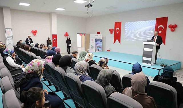 Ağrı'da kadınlara yönelik "Anne Akademisi Projesi" ile mesleki ve kişisel gelişim desteği
