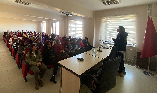Akyaka'da en iyi narkotik polisi anne eğitimi