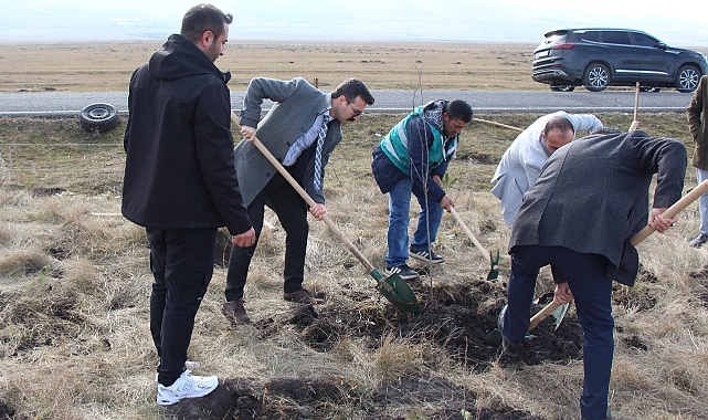 Ardahan'da "Adalet Ormanı"nda fidan dikimi yapıldı