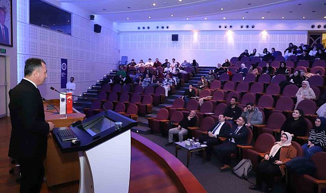 Atatürk Üniversitesi'nde "Nanoteknoloji, Nanotıp ve Omiks" konuşuldu