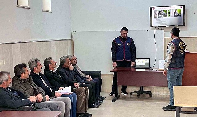 Bingöl'de jandarma vatandaşlar dolandırıcılık konusunda bilgilendirdi
