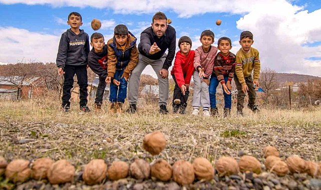 Bingöllü öğretmen Türkiye birincisi oldu