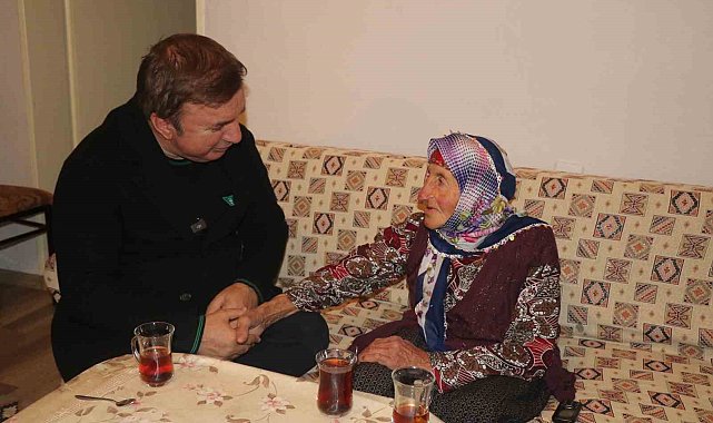 79 yaşında çalışma azmiyle Türkiye'ye örnek oldu