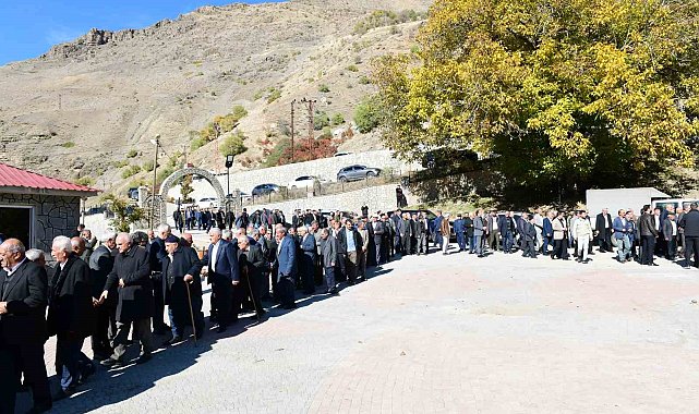 Çatak'ta 28 yıllık husumet barış ile sonuçlandı