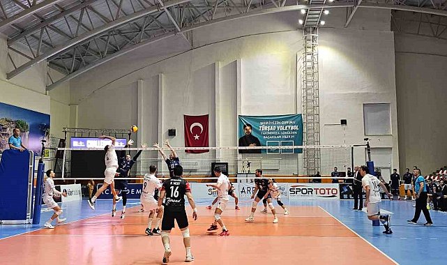 Efeler Ligi: TÜRŞAD: 3 - Arkasspor: 1