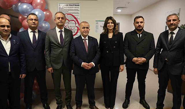 Elazığ Fethi Sekin Şehir Hastanesinde ''Suda Doğum Ünitesi'' açıldı