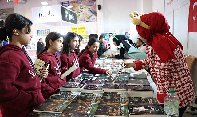 Elazığ'da Kitap Fuarı'na yoğun ilgi
