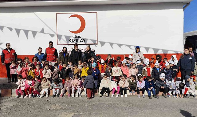 Elazığ'da miniklerden Kızılay'a ziyaret