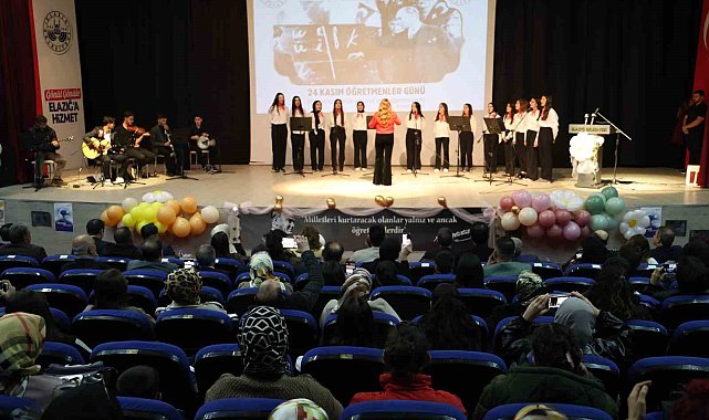 Elazığ'da Öğretmenler Günü kutlandı