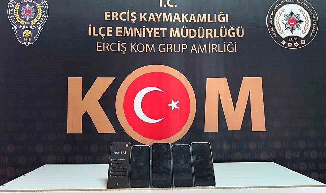 Erciş'te kaçakçılık operasyonu