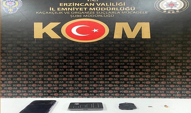 Erzincan'da ehliyet sınavında kurdukları düzenek "pes" dedirtti