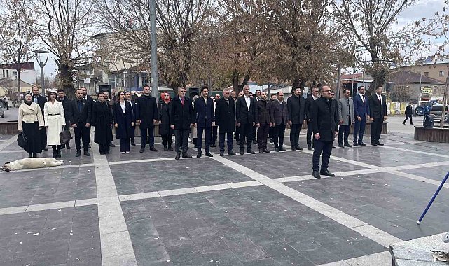 Malazgirt'te 24 Kasım Öğretmenler Günü kutlandı