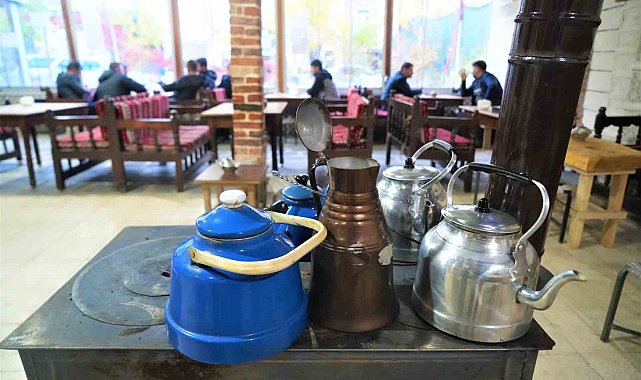 Muşlu esnaftan örnek kampanya: Sigara bırakanlara çay ve süt ikramı
