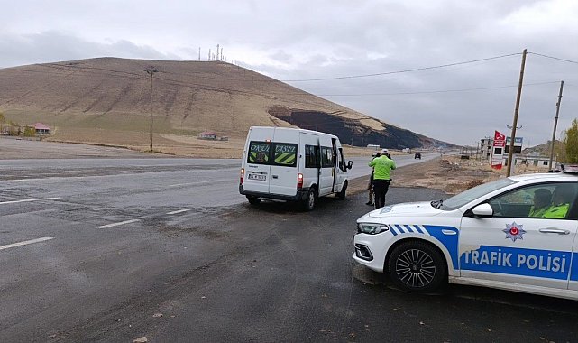 Patnos'ta öğrenci taşıma araçlarında güvenlik denetimi yapıldı