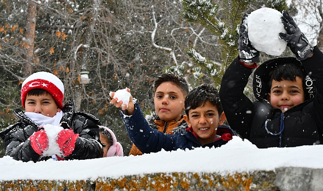 Sarıkamış'ta kar yağışı