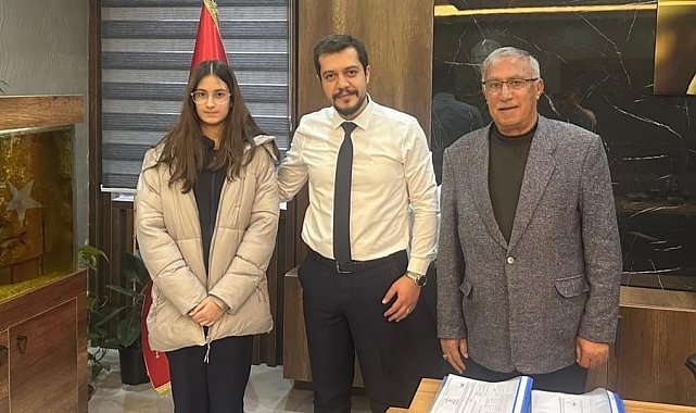 Trafik kazası geçiren Gamzenur'dan tedavisinin ardından teşekkür ziyareti