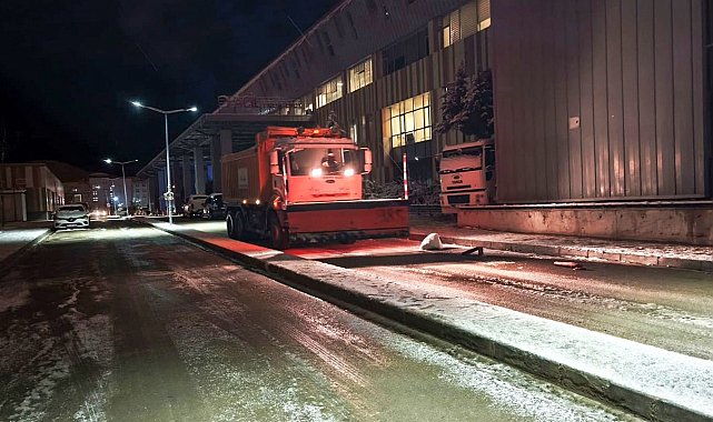 Van'da 158 yerleşim yerinin yolu ulaşıma kapandı
