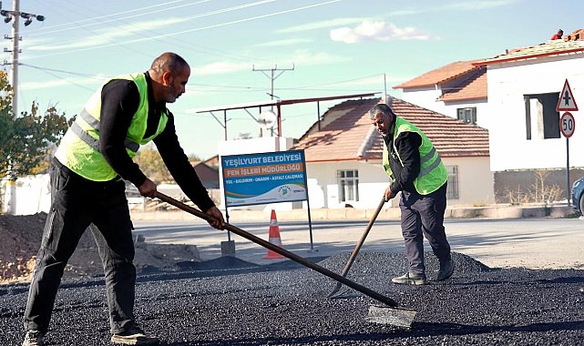 Yeşilyurt'ta 43 bin ton sıcak asfalt serimi