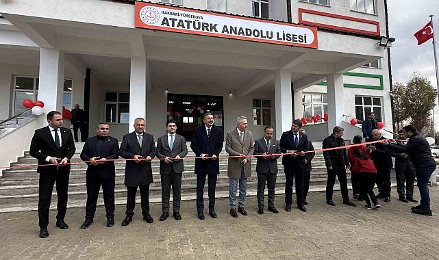 Yüksekova'da çukur olaylarında yıkılan okul yeniden inşa edildi