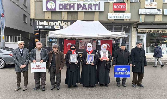 Ailelerin evlat nöbeti devam ediyor