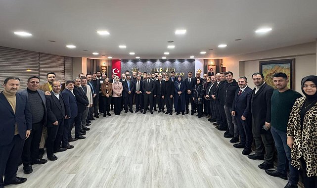 AK Parti'de görev dağılımı yapıldı