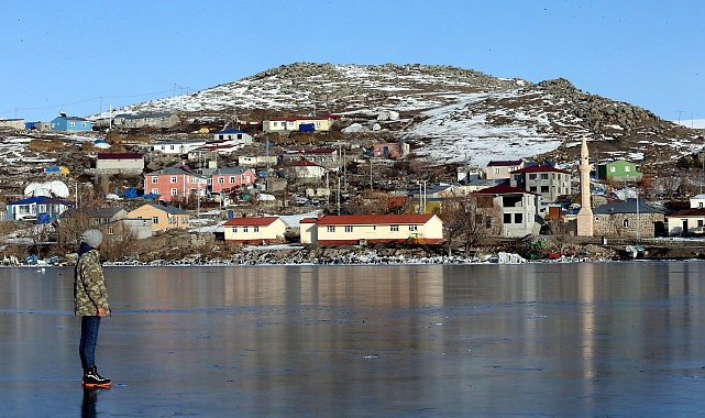 Ardahan'da soğuk hava etkili oldu