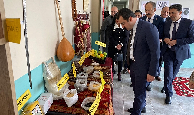Arpaçay'da Yerli Malı Haftası kutlamaları renkli geçti