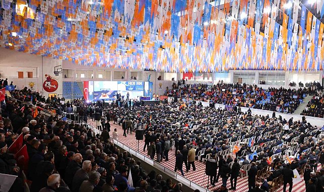 Bakan Işıkhan, AK Parti Bingöl 8. Olağan Kongresine katıldı