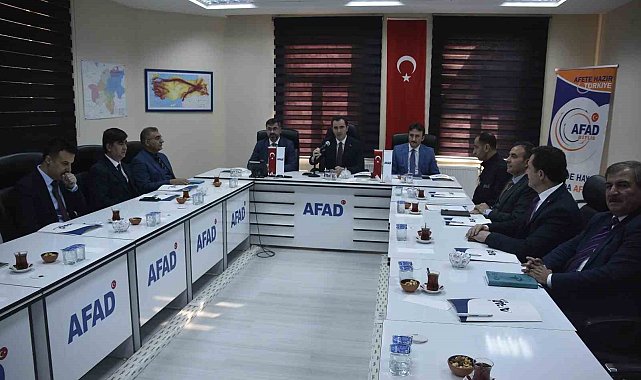 Bitlis'te 'İl Afet Risk Azaltma Planı' toplantısı yapıldı