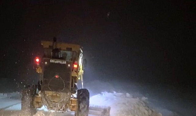 Bulanık'ta 61 yerleşim yerinin yolu ulaşıma açıldı
