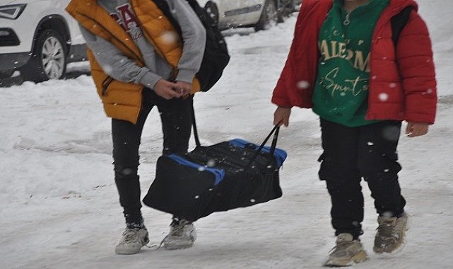 Bulanık'ta okullar tatil