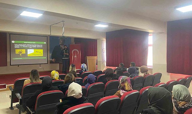 Çemişgezek'te 'En İyi Narkotik Polisi Anne' bilgilendirme çalışmaları yapıldı